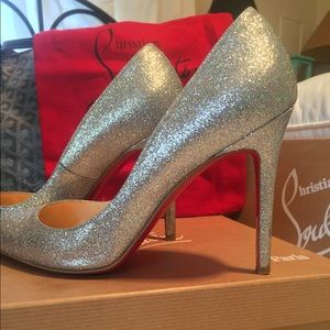 Louboutin Heels! Pigalle Follies Silver